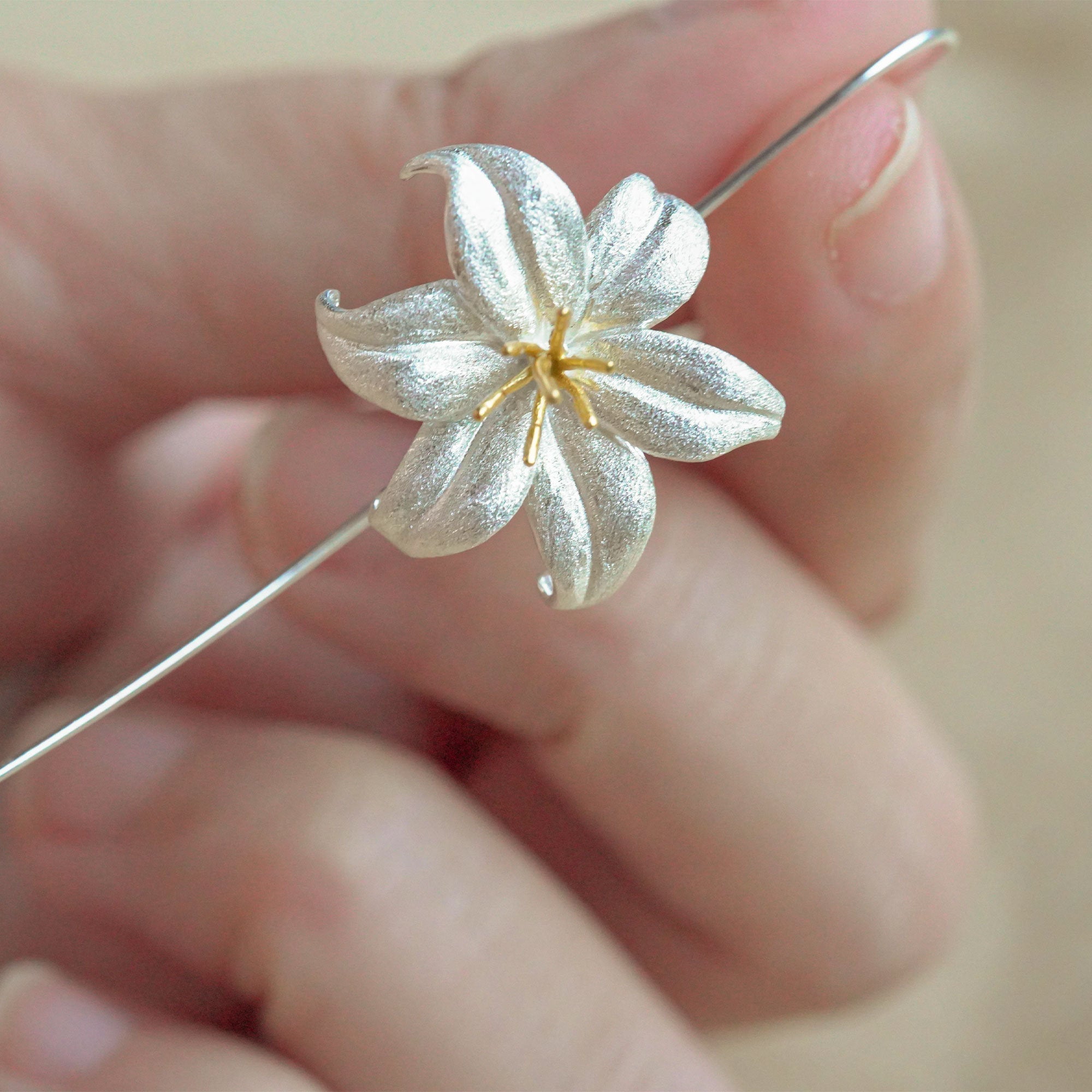 LILY DROP EARRINGS