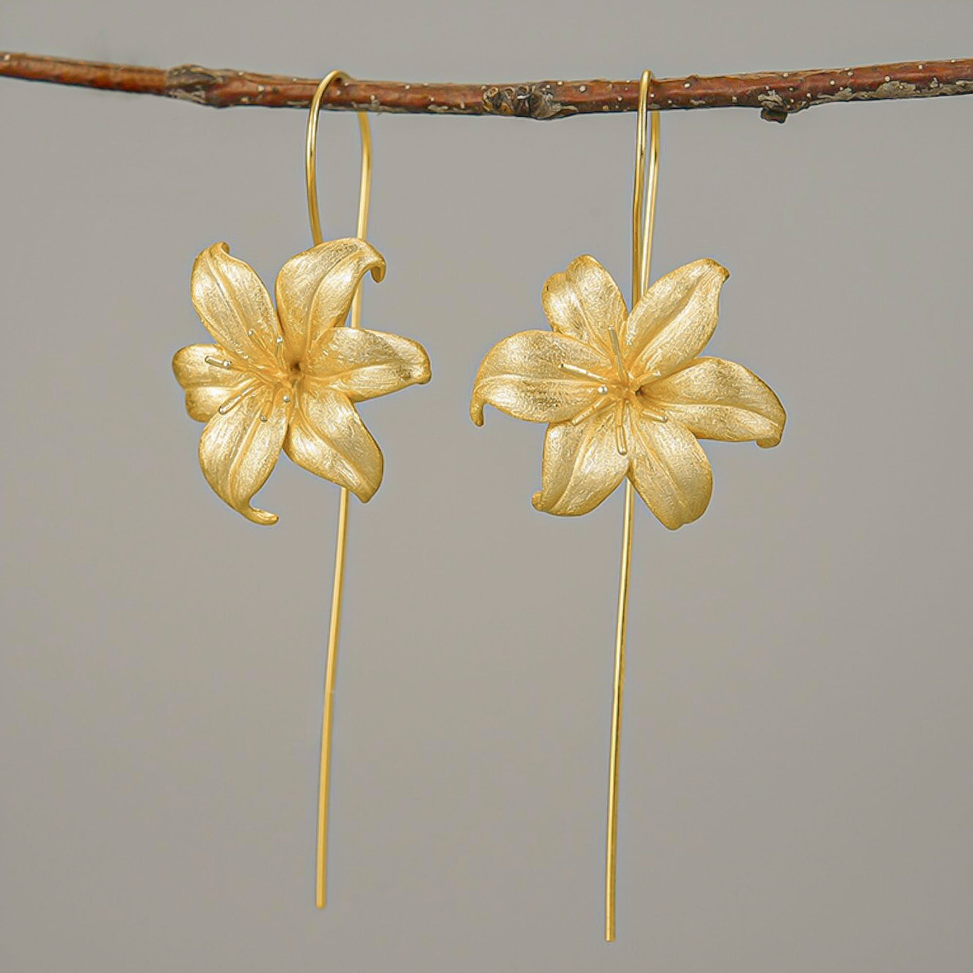 LILY DROP EARRINGS