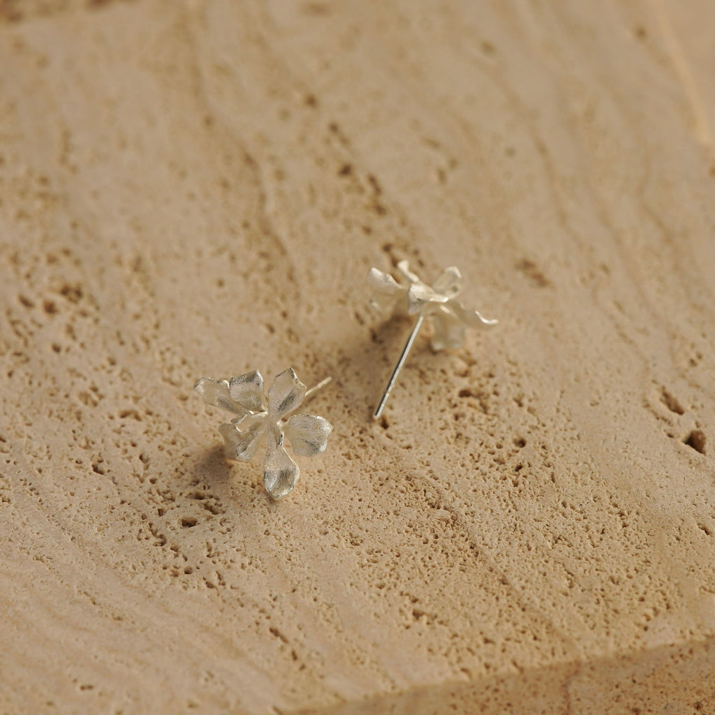 IRIS EARRING STUDS