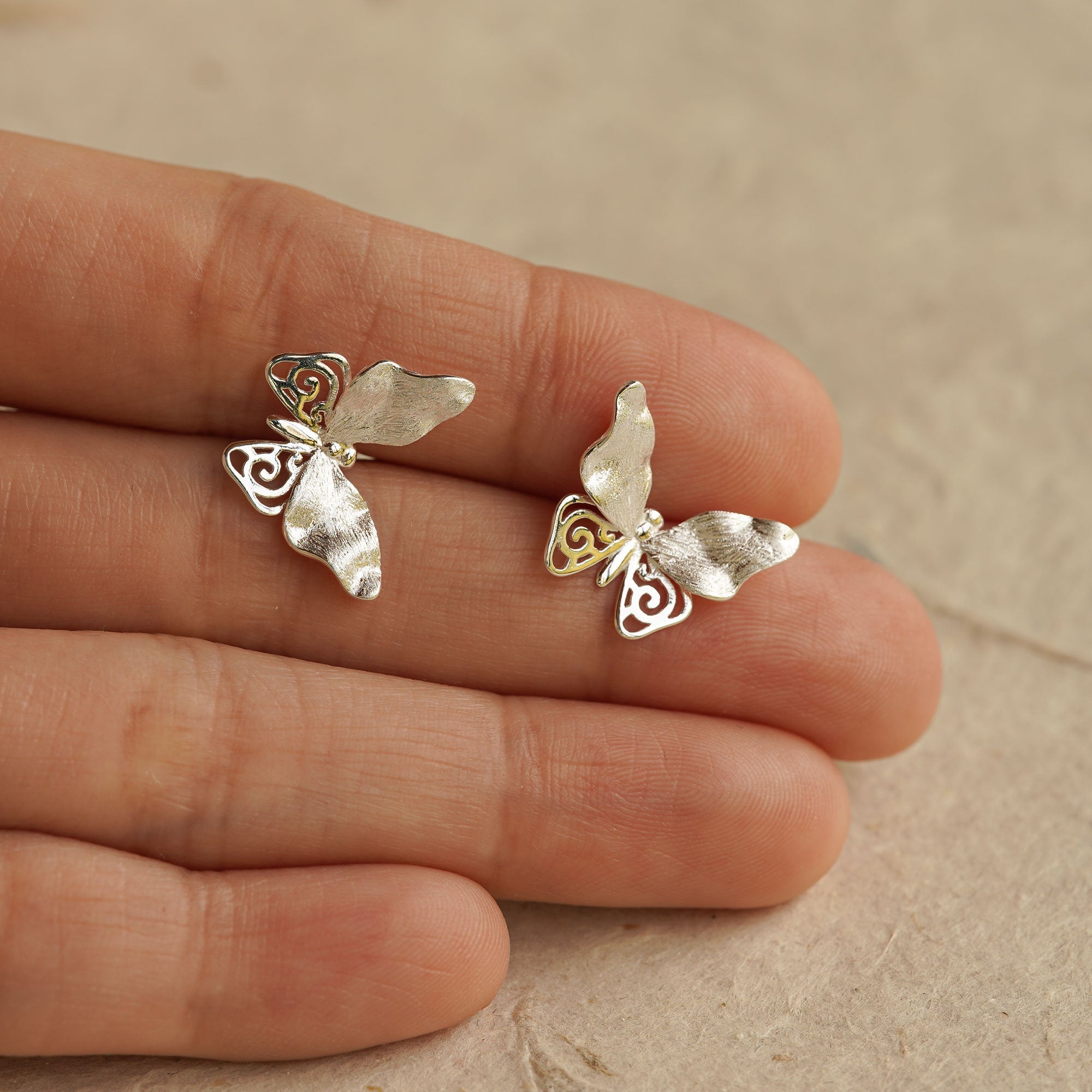 BUTTERFLY EARRINGS