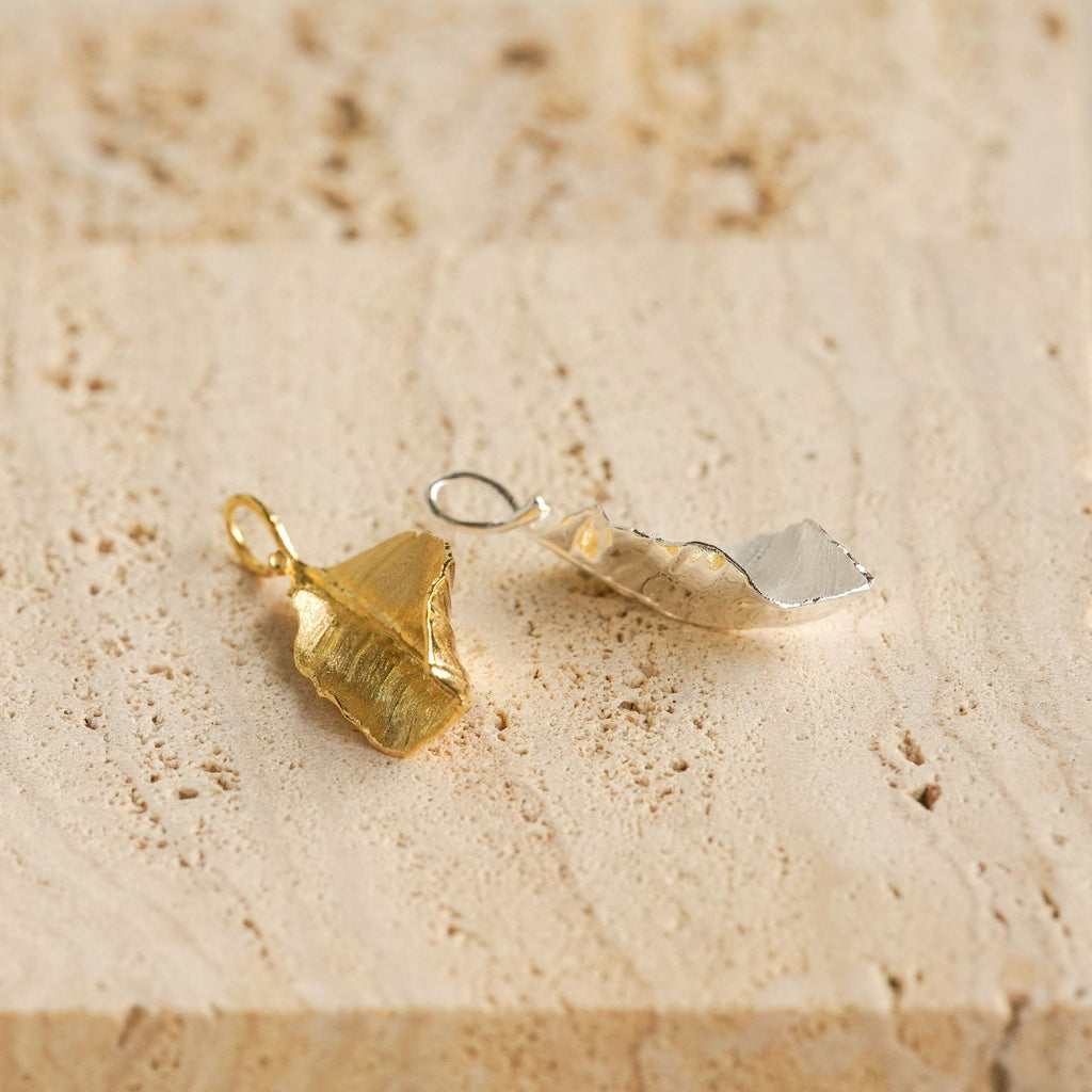 LEAF NECKLACE - ADJUSTABLE CHAIN