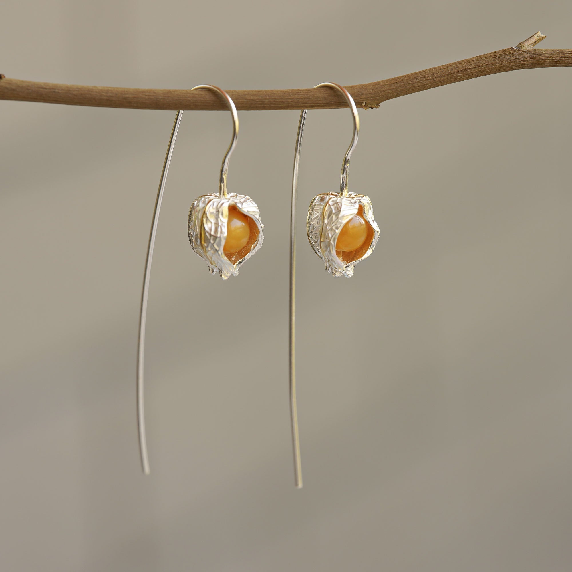 GOLDEN BERRY EARRINGS