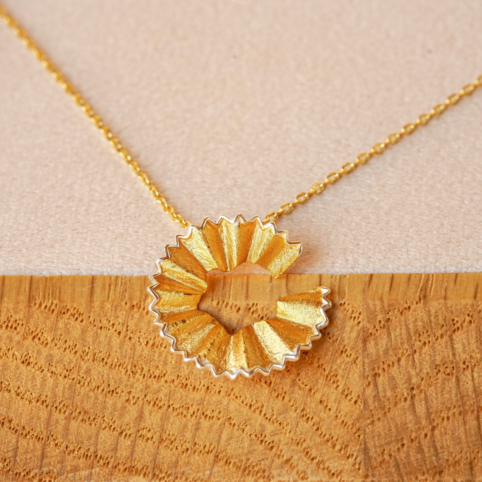 ART PENCIL NECKLACE