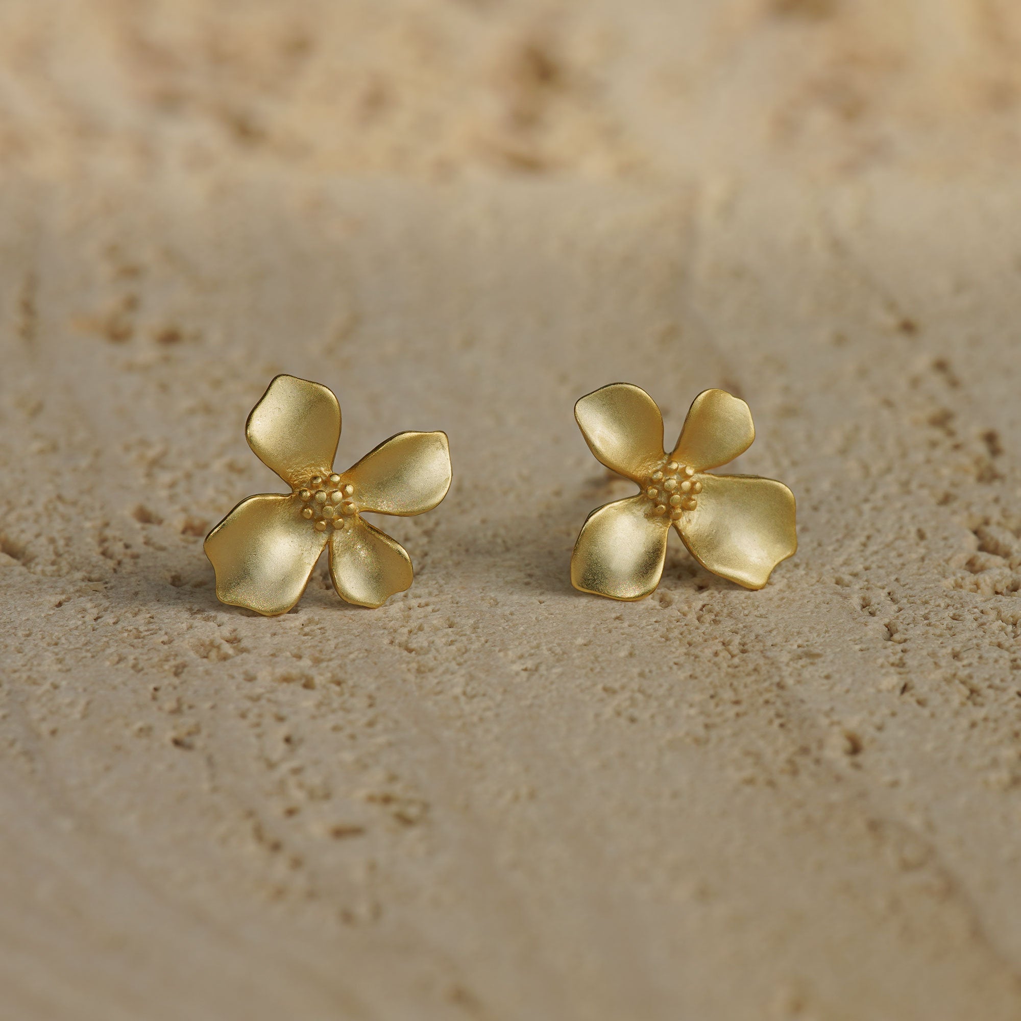 GARDENIA FLOWER EARRINGS